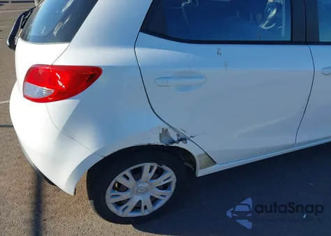 2013 Mazda Mazda2 Sport z USA, uszkodzony, nr VIN JM1DE1KY3D0159225